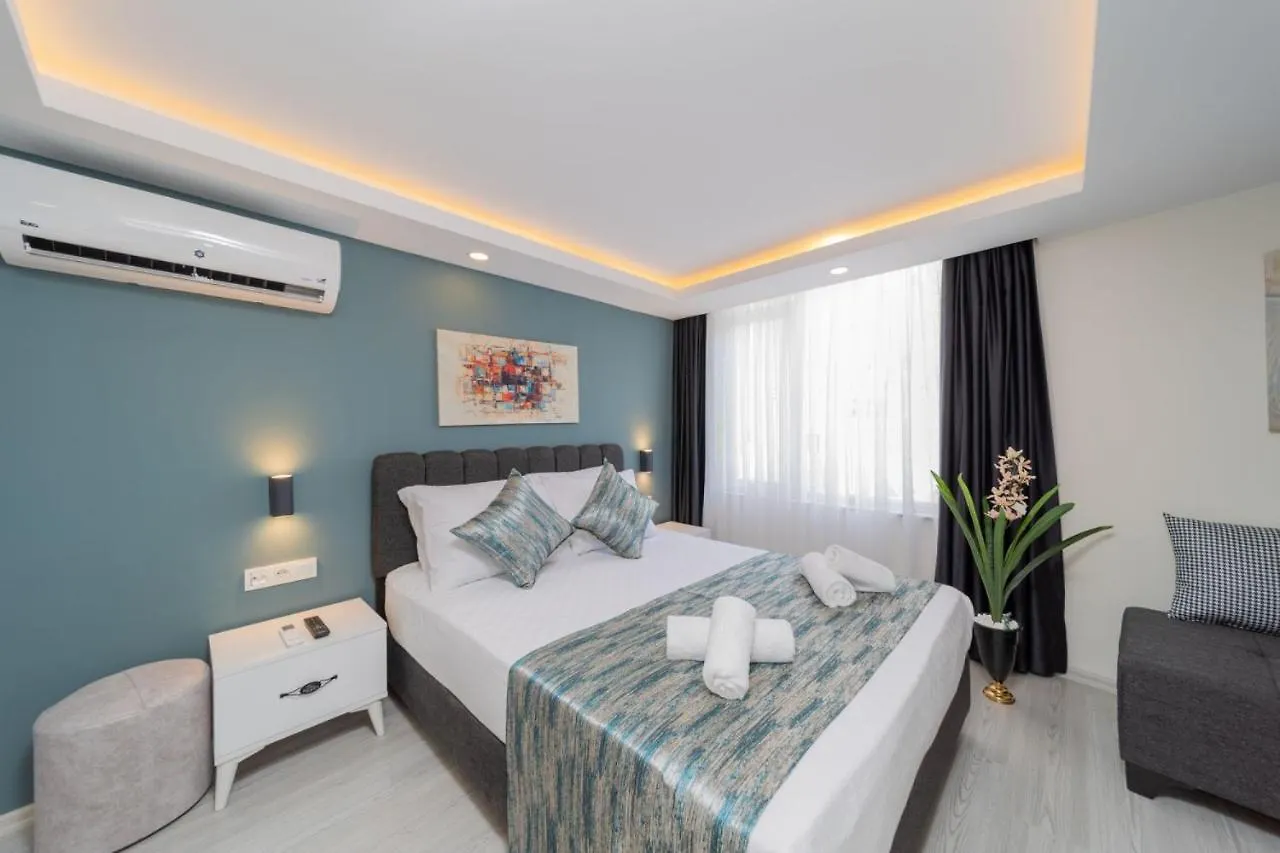Hadrian Towers Hotel Antalya